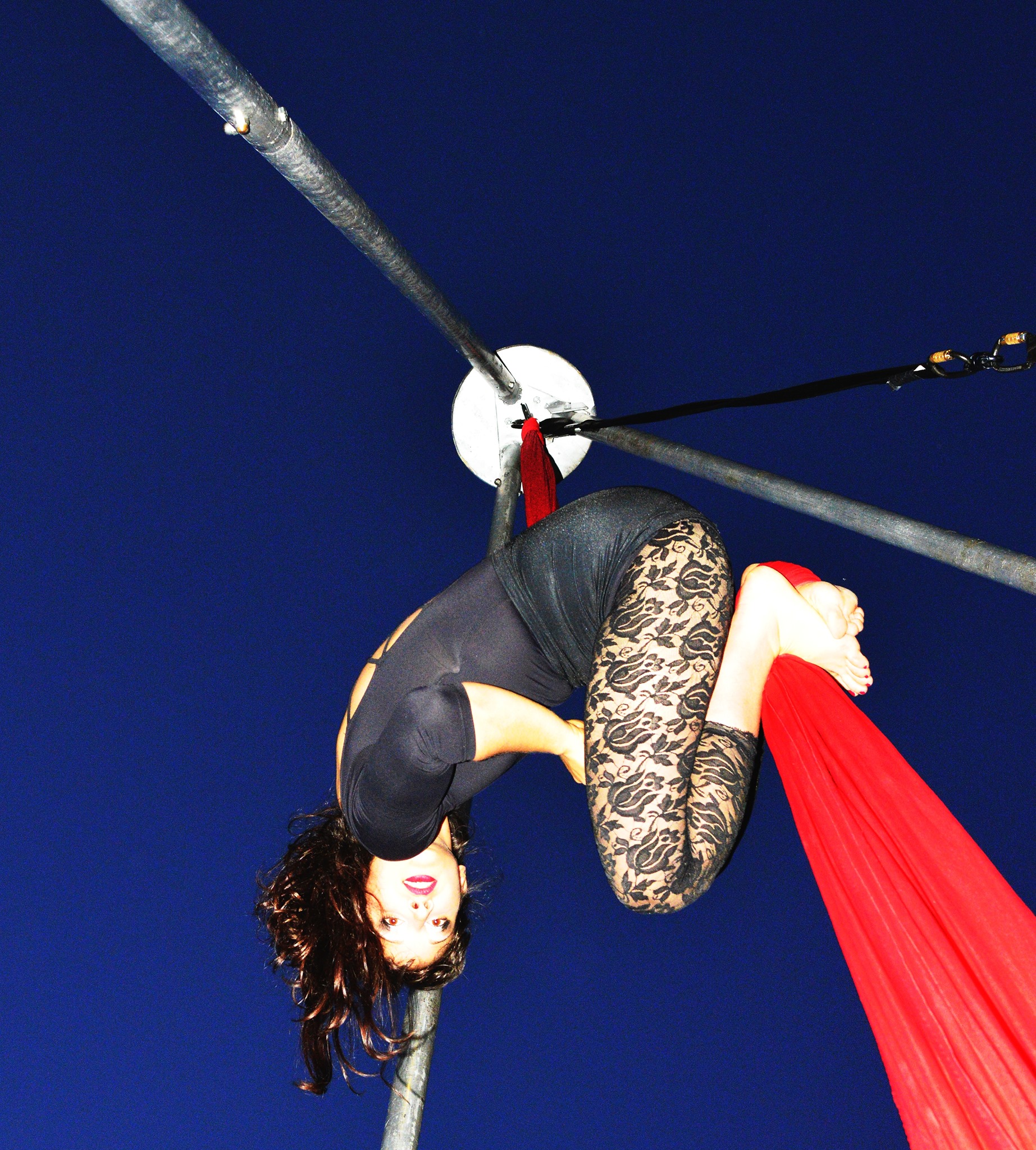 RINVIATO, causa maltempo, A DOMANI MERCOLEDI' 12 LUGLIO lo spettacolo ASPETTANDO IL SOGNATORE: il grande CIRCO TEATRO DI STRADA a Fiesso d'Artico